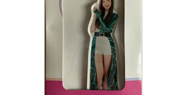 IZ*ONE 'SUKI TO IWASETAI' RELEASE EVENT ACRYLIC STAND - WONYOUNG